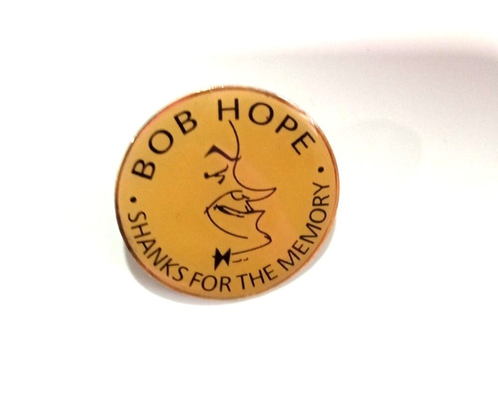 BOB HOPE Shanks for the Memories Pin World Golf Hall of Fame 0395